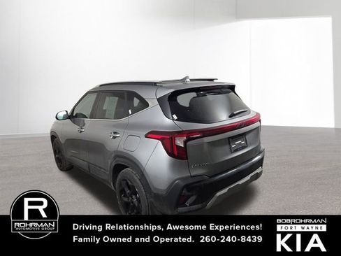 Certified 2026 Kia Seltos EX w/ EX Sunroof Package image 10