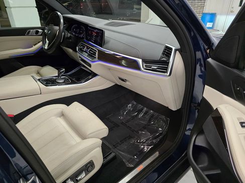 Used 2019 BMW X5 xDrive40i w/ Luxury Seating Package image 32