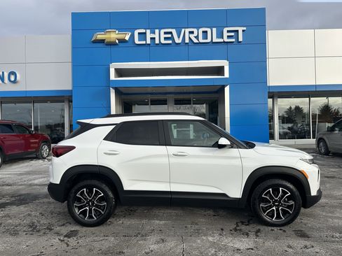 Certified 2023 Chevrolet TrailBlazer ACTIV image 1