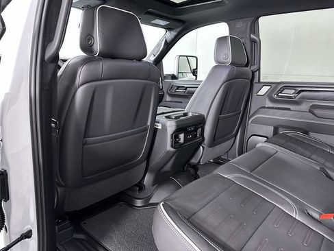 New 2026 GMC Sierra 2500 AT4X AWD/4WD image 23