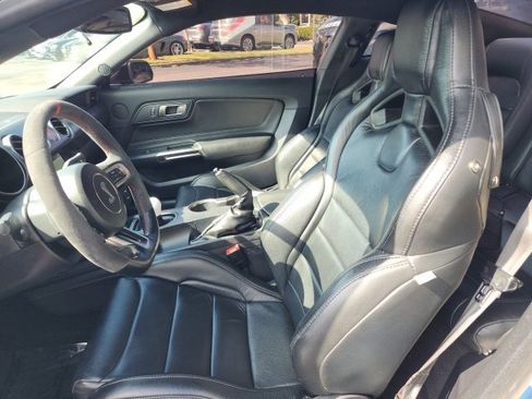 Used 2019 Ford Mustang Shelby GT350 w/ Technology Package image 21