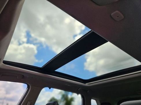 Certified 2023 Nissan Rogue Platinum w/ Platinum Premium Package image 28