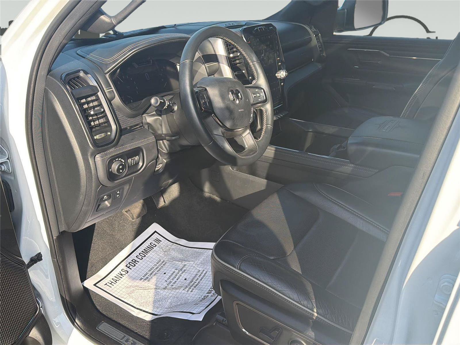 Used 2024 RAM 1500 Limited AWD/4WD image 10