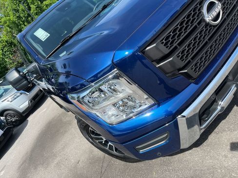 Used 2024 Nissan Titan SV w/ SV Convenience Package AWD/4WD image 38
