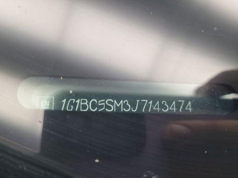 Used 2018 Chevrolet Cruze LS image 33