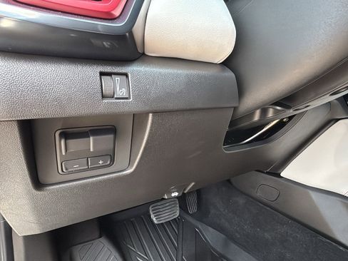 New 2025 GMC Canyon AT4 w/ AT4X Package image 13