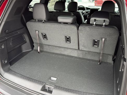 New 2026 GMC Acadia AT4 w/ Luxury Package image 14