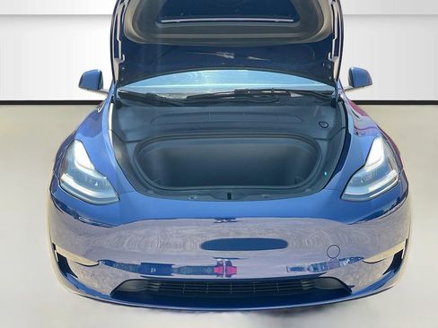 Used 2024 Tesla Model Y Long Range AWD/4WD image 30