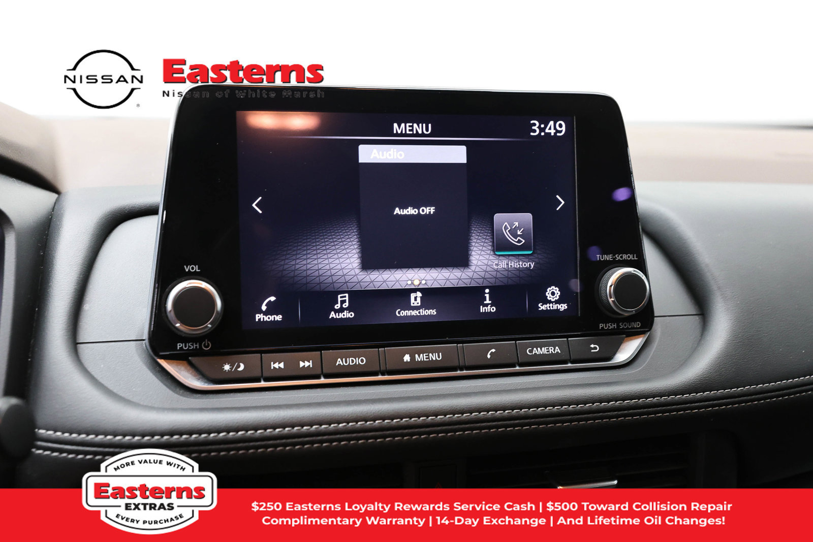 Used 2023 Nissan Rogue S AWD/4WD image 18