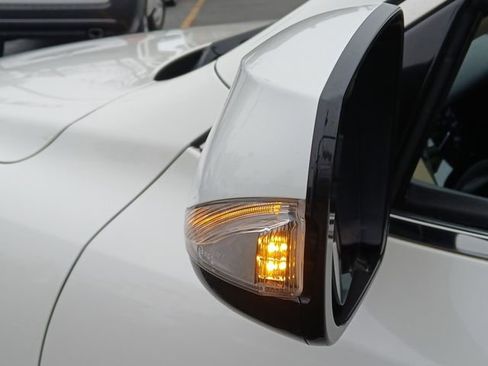 Used 2017 INFINITI QX50 Journey w/ Premium Package image 26