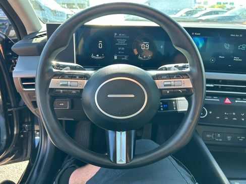 Used 2025 Hyundai Sonata SEL FWD image 21