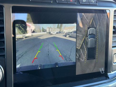 Used 2022 Ford F150 XLT w/ Equipment Group 302A High image 16