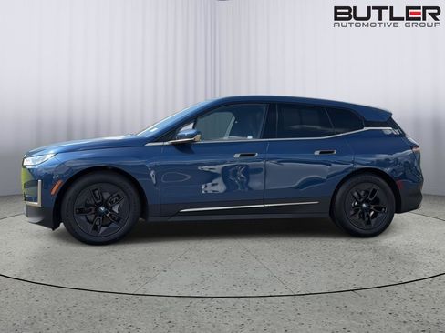 Certified 2023 BMW iX xDrive50 w/ Convenience Package AWD/4WD image 3