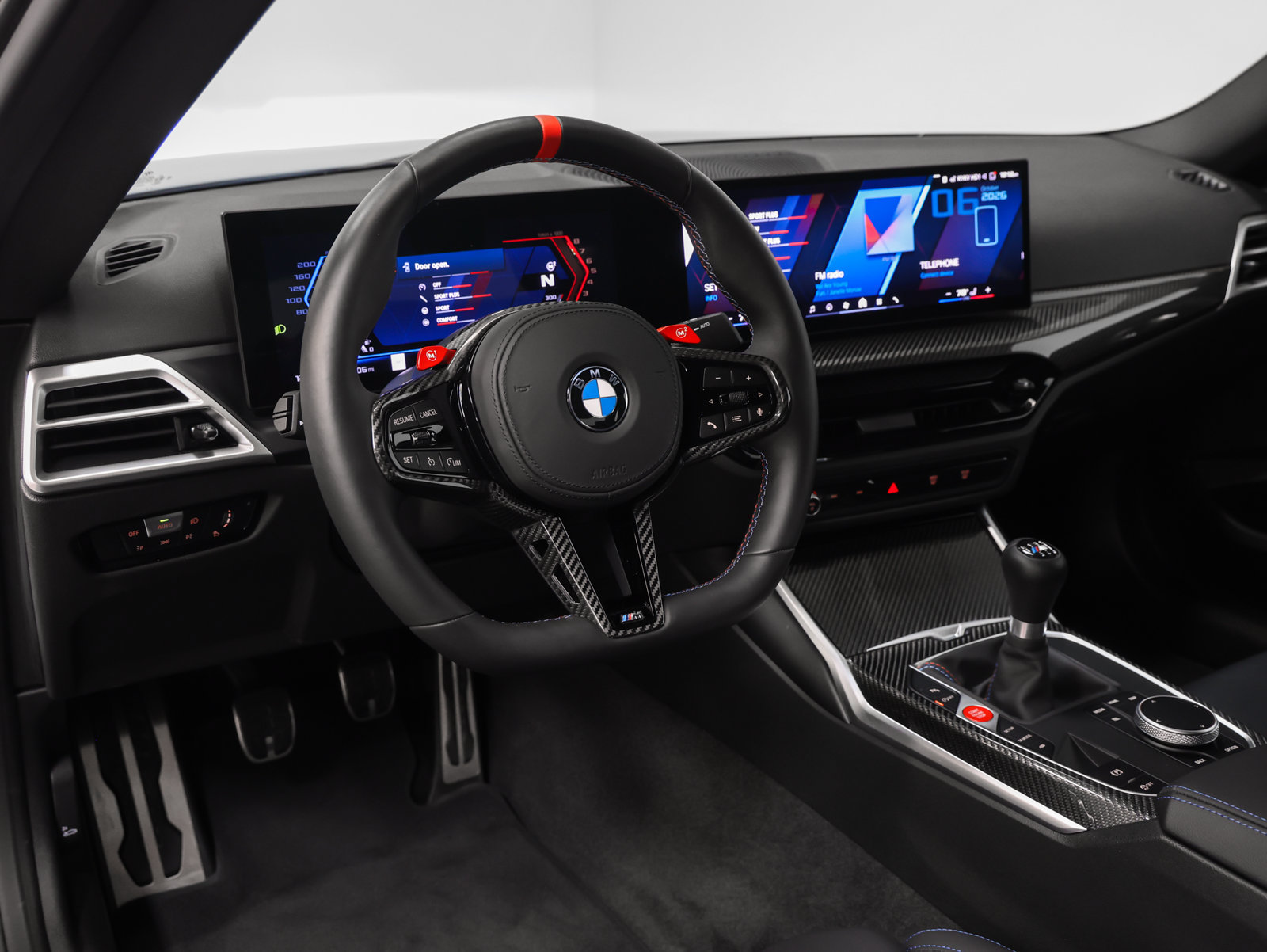 Used 2026 BMW M2 w/ Lighting Package RWD image 38