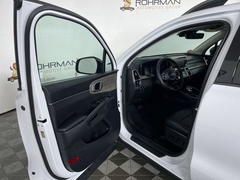 Used 2023 Kia Sorento X-Line EX image 18