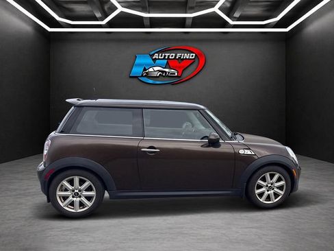 Used 2013 MINI Cooper S FWD image 8