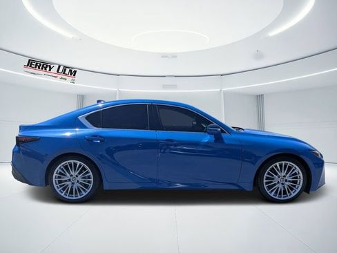Used 2022 Lexus IS 300 w/ Premium Package RWD image 2