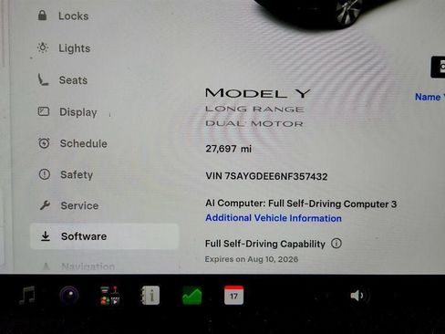 Used 2022 Tesla Model Y Long Range AWD/4WD image 12
