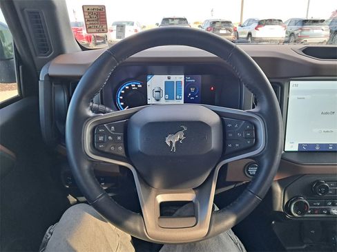 Used 2024 Ford Bronco Outer Banks image 20