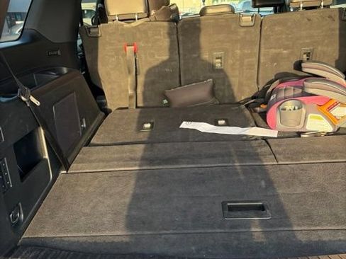Used 2021 Ford Expedition Limited RWD image 12