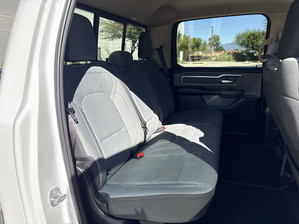 Used 2020 RAM 1500 Big Horn AWD/4WD image 14