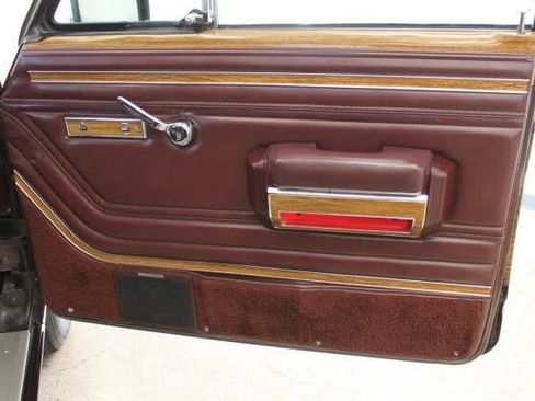 Used 1989 Jeep Grand Wagoneer image 85