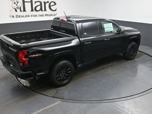 New 2026 Chevrolet Colorado W/T w/ WT Custom Package AWD/4WD image 18