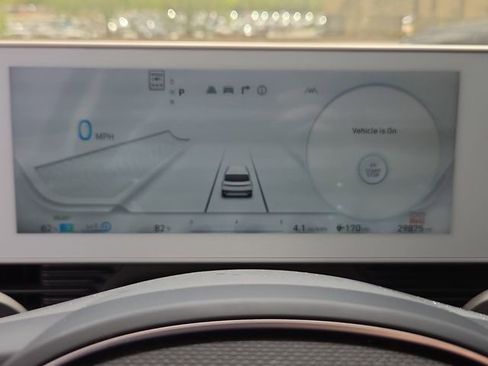 Used 2023 Hyundai Ioniq 5 SE image 25