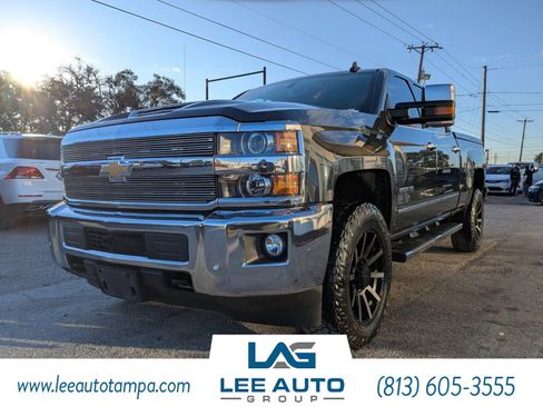 Used 2019 Chevrolet Silverado 2500 LTZ w/ Duramax Plus Package image 8