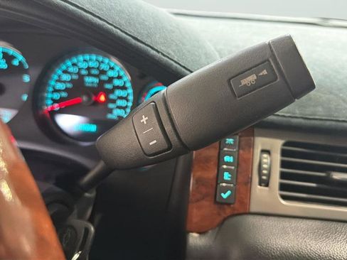 Used 2014 Chevrolet Tahoe LT w/ Luxury Package image 23