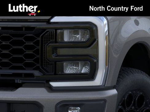 New 2026 Ford F250 Lariat AWD/4WD image 18
