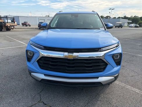 Used 2024 Chevrolet TrailBlazer LT FWD image 8