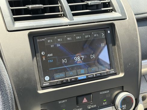 Used 2012 Toyota Camry LE FWD image 6