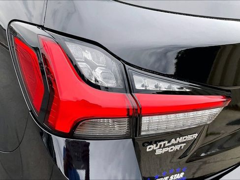 Used 2024 Mitsubishi Outlander Sport ES AWD/4WD image 27