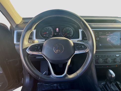 Used 2021 Volkswagen Atlas SE w/ Panoramic Sunroof Package image 10