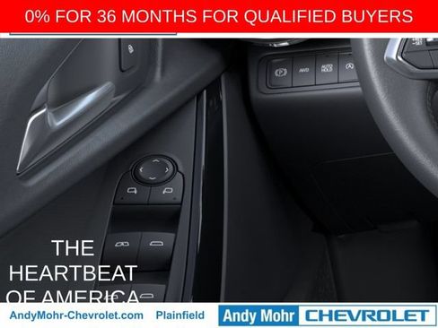 New 2027 Chevrolet Equinox LT w/ Convenience Package II FWD image 29
