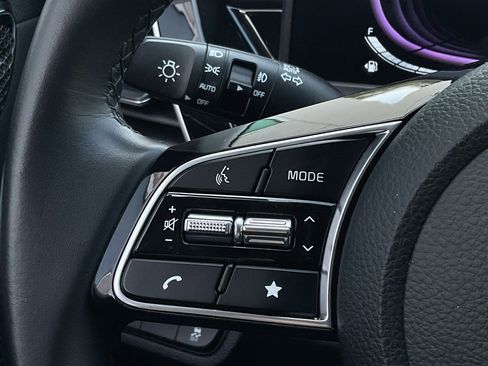 Used 2025 Kia Seltos S image 23