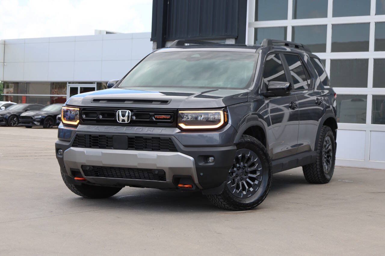 Used 2026 Honda Passport TrailSport image 3
