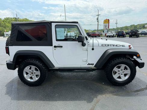 Used 2013 Jeep Wrangler Sport w/ Connectivity Group image 3