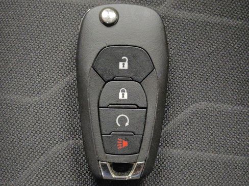 Used 2020 Chevrolet Trax LT image 32