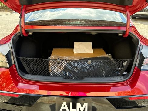 New 2025 Hyundai Elantra N Line image 18