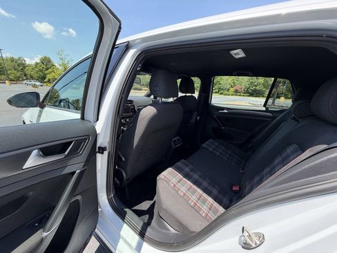 Used 2018 Volkswagen GTI S FWD image 14