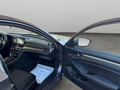 Used 2020 Honda Accord LX image 19