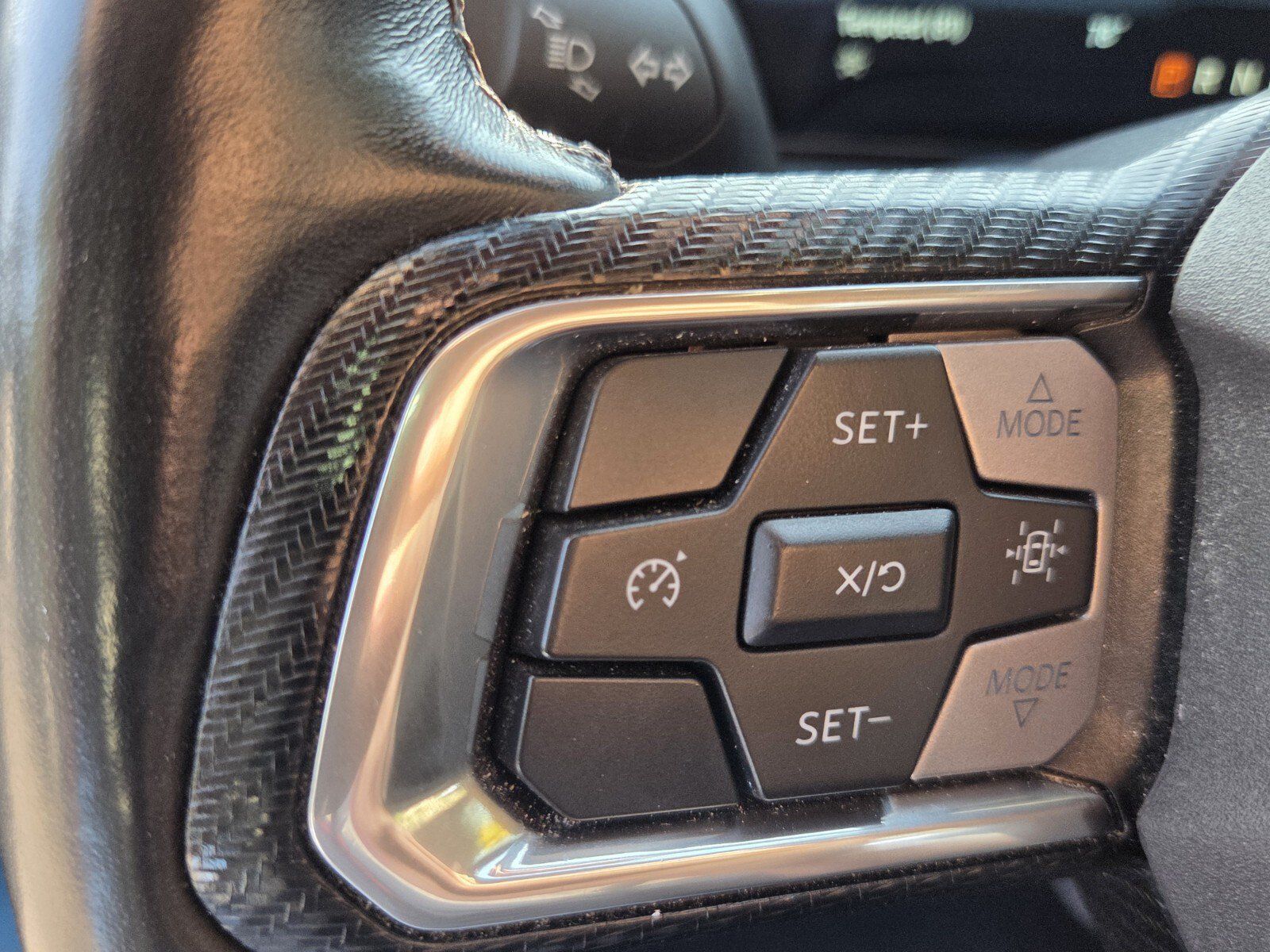 Used 2025 Ford Mustang Premium RWD image 34