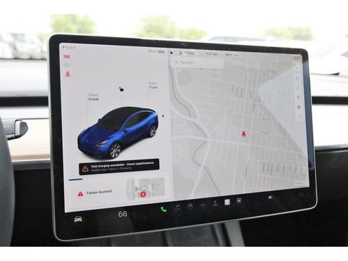 Used 2022 Tesla Model Y Long Range AWD/4WD image 21