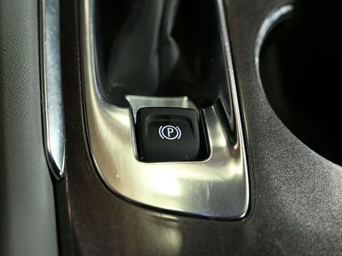 Used 2024 Chevrolet Malibu LT image 27