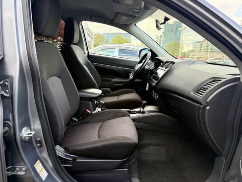 Used 2019 Mitsubishi Outlander Sport LE image 30