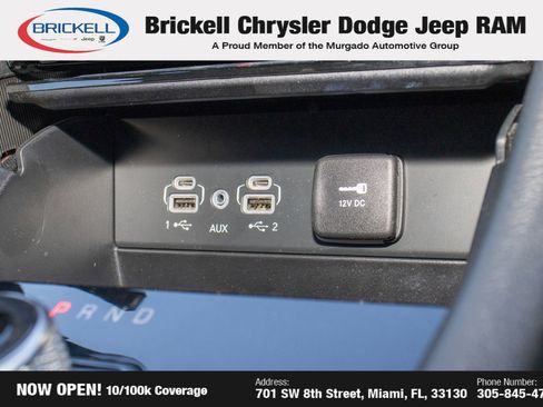 Used 2025 Jeep Grand Cherokee L Laredo image 24