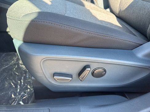 New 2025 Ford Maverick XLT w/ XLT Luxury Package image 22