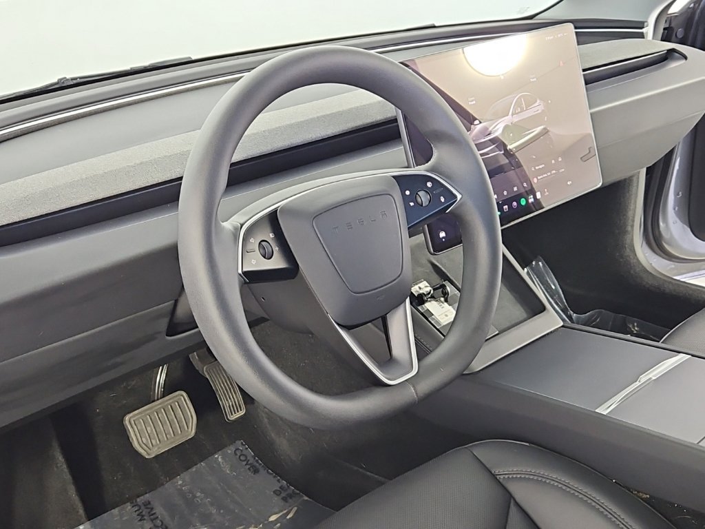 Used 2025 Tesla Model 3 Long Range RWD image 30